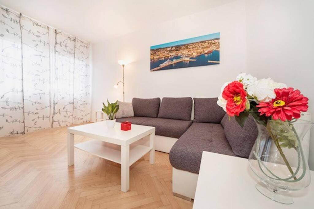 Sea City View W/ 2Bd 1Bt Free Street Parking Rijeka Extérieur photo